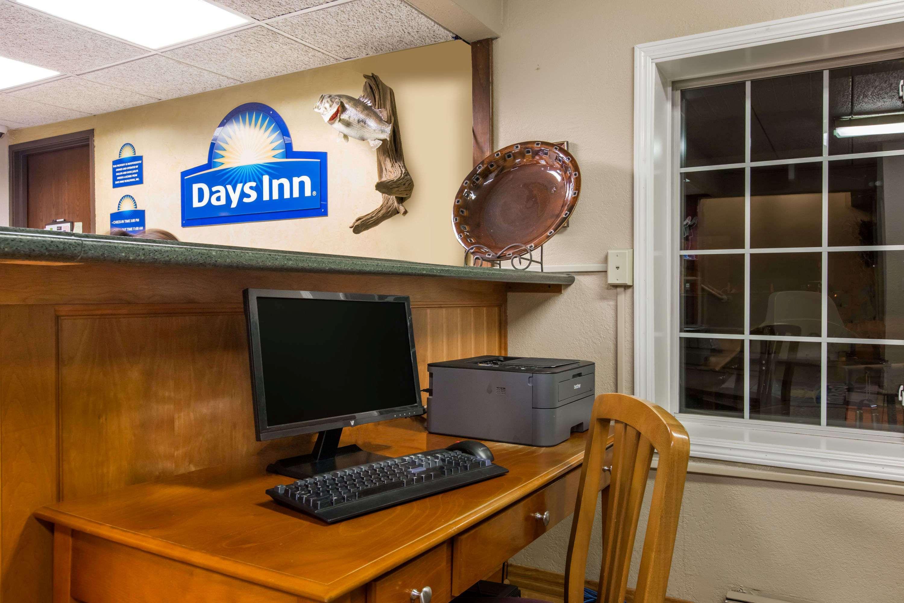 Days Inn By Wyndham Pierre Dış mekan fotoğraf