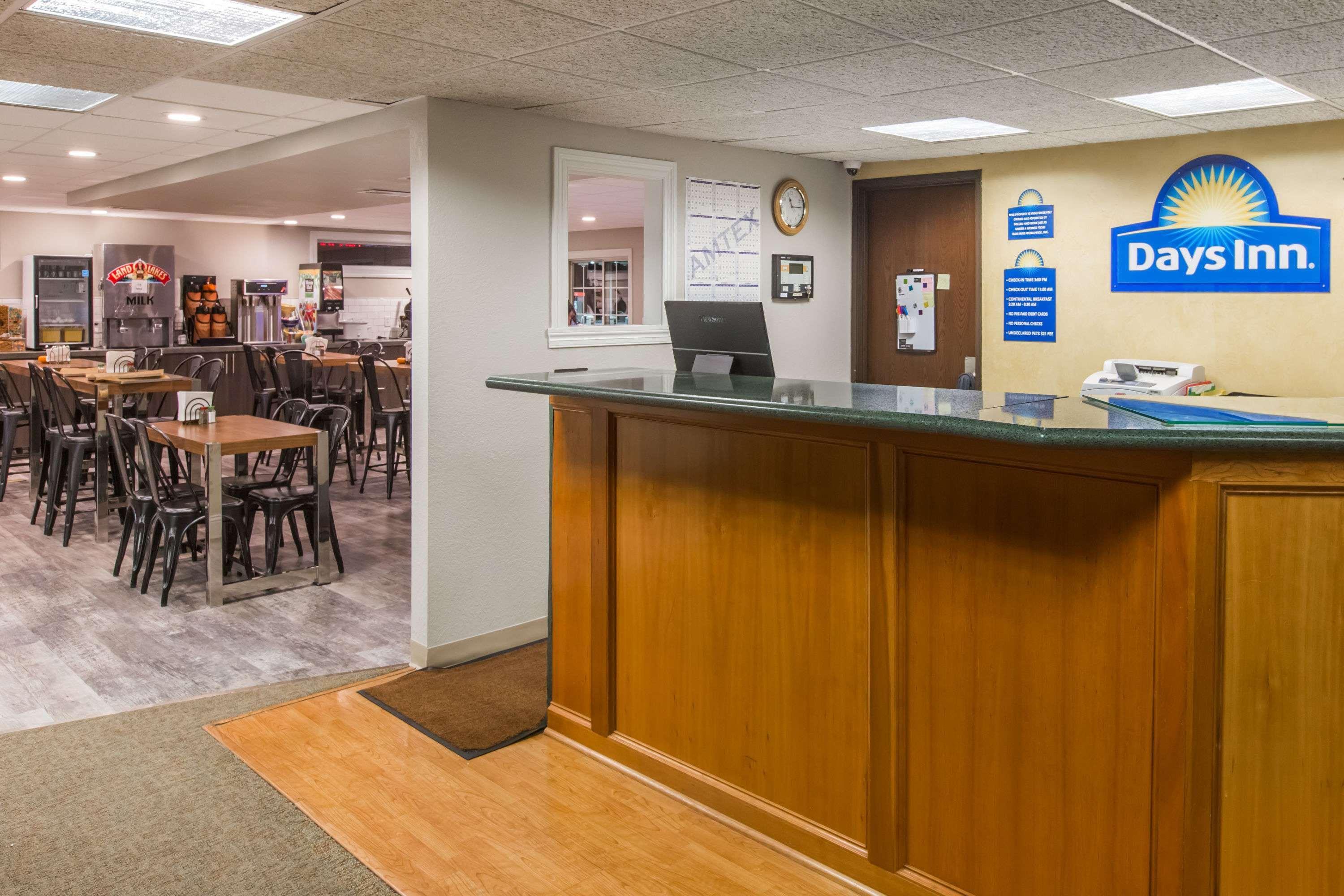 Days Inn By Wyndham Pierre Dış mekan fotoğraf