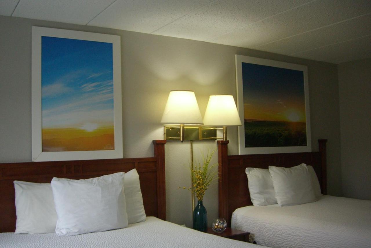 Days Inn By Wyndham Pierre Dış mekan fotoğraf