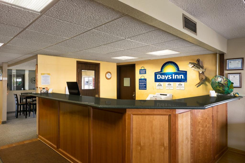 Days Inn By Wyndham Pierre Dış mekan fotoğraf